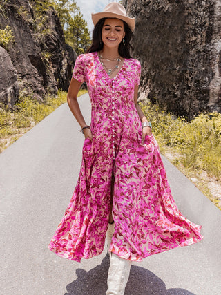 Shop Floral V-Neck Slit Dress Now On Klozey Store - Trendy U.S. Premium Women Apparel & Accessories And Be Up-To-Fashion!
