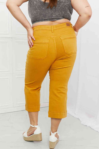 Shop Judy Blue Jayza Full Size Straight Leg Cropped Jeans Now On Klozey Store - Trendy U.S. Premium Women Apparel & Accessories And Be Up-To-Fashion!