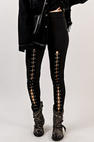 Shop Grommet Lace Up Leggings Now On Klozey Store - Trendy U.S. Premium Women Apparel & Accessories And Be Up-To-Fashion!