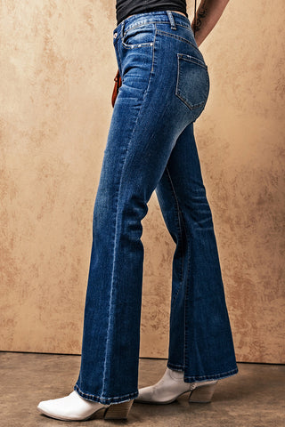 Shop Baeful High Rise Flare Jeans with Pockets Now On Klozey Store - Trendy U.S. Premium Women Apparel & Accessories And Be Up-To-Fashion!