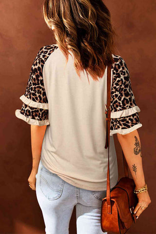 Shop Leopard Bunny Graphic Layered Sleeve T-Shirt Now On Klozey Store - Trendy U.S. Premium Women Apparel & Accessories And Be Up-To-Fashion!