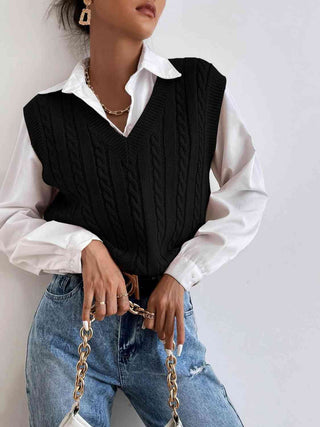 Shop Cable-Knit V-Neck Sleeveless Sweater Vest Now On Klozey Store - Trendy U.S. Premium Women Apparel & Accessories And Be Up-To-Fashion!