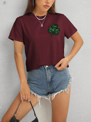 Shop Lucky Clover Round Neck Short Sleeve T-Shirt Now On Klozey Store - Trendy U.S. Premium Women Apparel & Accessories And Be Up-To-Fashion!