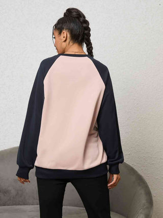 Shop Bear Graphic Raglan Sleeve Sweatshirt Now On Klozey Store - Trendy U.S. Premium Women Apparel & Accessories And Be Up-To-Fashion!