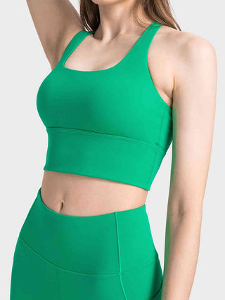 Shop Scoop Neck Sports Bra Now On Klozey Store - Trendy U.S. Premium Women Apparel & Accessories And Be Up-To-Fashion!