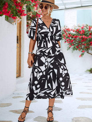 Shop Printed Surplice Balloon Sleeve Dress Now On Klozey Store - Trendy U.S. Premium Women Apparel & Accessories And Be Up-To-Fashion!