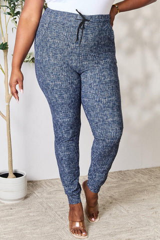 Shop LOVEIT Heathered Drawstring Leggings with Pockets Now On Klozey Store - Trendy U.S. Premium Women Apparel & Accessories And Be Up-To-Fashion!