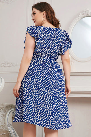 Shop Plus Size Round Neck Tie Waist Dress Now On Klozey Store - Trendy U.S. Premium Women Apparel & Accessories And Be Up-To-Fashion!