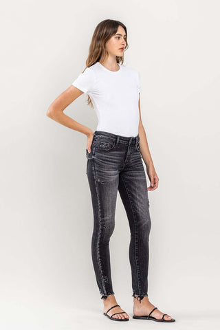 Shop Lovervet Raw Hem Cropped Skinny Jeans Now On Klozey Store - Trendy U.S. Premium Women Apparel & Accessories And Be Up-To-Fashion!