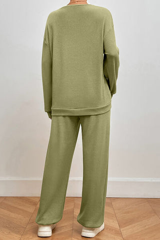 Shop Pocketed Round Neck Top and Pants Lounge Set Now On Klozey Store - U.S. Fashion And Be Up-To-Fashion!