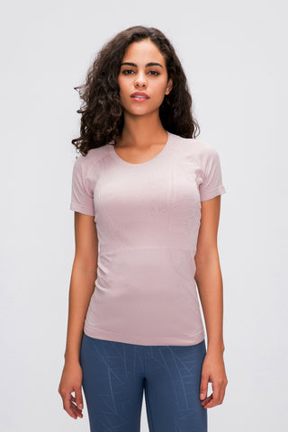 Shop Round Neck Short Sleeve Active T-Shirt Now On Klozey Store - Trendy U.S. Premium Women Apparel & Accessories And Be Up-To-Fashion!