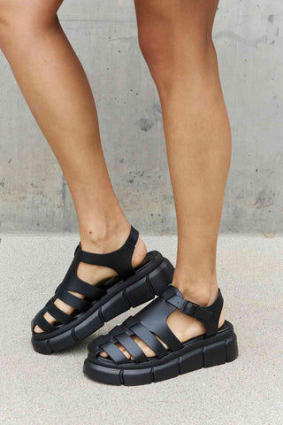 Shop Qupid Platform Cage Stap Sandal in Black Now On Klozey Store - Trendy U.S. Premium Women Apparel & Accessories And Be Up-To-Fashion!