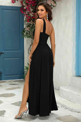 Shop One-Shoulder Split Maxi Dress Now On Klozey Store - Trendy U.S. Premium Women Apparel & Accessories And Be Up-To-Fashion!