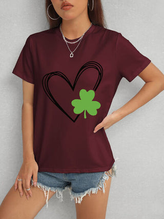 Shop Heart Lucky Clover Short Sleeve T-Shirt Now On Klozey Store - Trendy U.S. Premium Women Apparel & Accessories And Be Up-To-Fashion!