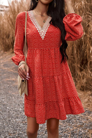 Shop Lace Trim V-Neck Long Sleeve Dress Now On Klozey Store - Trendy U.S. Premium Women Apparel & Accessories And Be Up-To-Fashion!