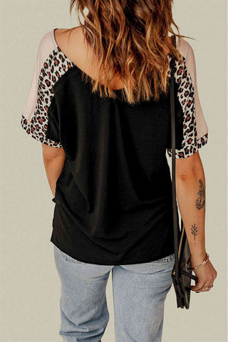 Shop MAMA Graphic Leopard V-Neck Tee Shirt Now On Klozey Store - U.S. Fashion And Be Up-To-Fashion!