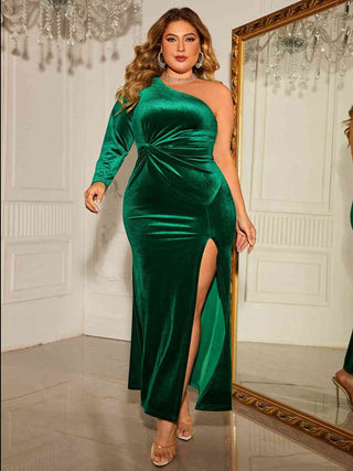Shop Plus Size One-Shoulder Twisted Split Dress Now On Klozey Store - Trendy U.S. Premium Women Apparel & Accessories And Be Up-To-Fashion!
