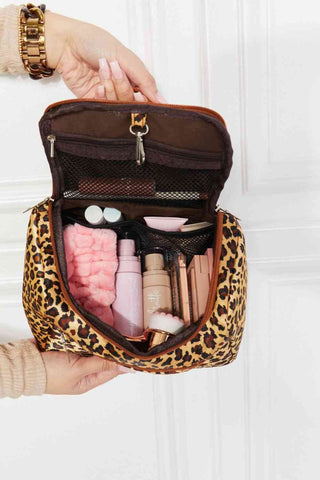 Shop Printed Makeup Bag with Strap Now On Klozey Store - Trendy U.S. Premium Women Apparel & Accessories And Be Up-To-Fashion!