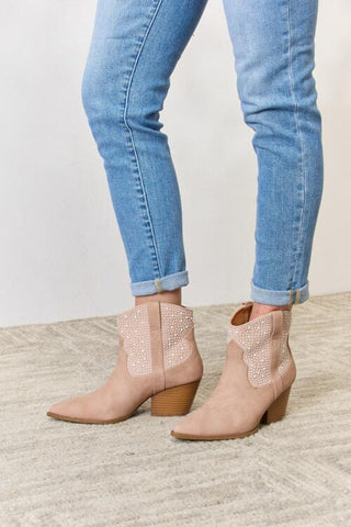 Shop East Lion Corp Rhinestone Ankle Cowgirl Booties Now On Klozey Store - Trendy U.S. Premium Women Apparel & Accessories And Be Up-To-Fashion!