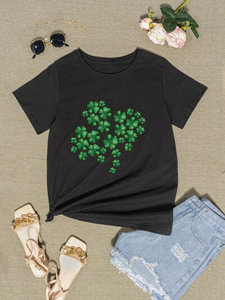 Shop Lucky Clover Round Neck T-Shirt Now On Klozey Store - Trendy U.S. Premium Women Apparel & Accessories And Be Up-To-Fashion!