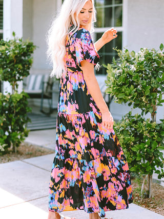 Shop Printed V-Neck Short Sleeve Maxi Dress Now On Klozey Store - Trendy U.S. Premium Women Apparel & Accessories And Be Up-To-Fashion!