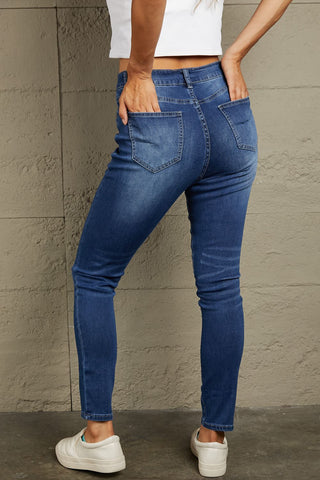 Shop Baeful What You Want Button Fly Pocket Jeans Now On Klozey Store - Trendy U.S. Premium Women Apparel & Accessories And Be Up-To-Fashion!