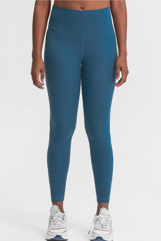 Shop Basic Active Leggings Now On Klozey Store - Trendy U.S. Premium Women Apparel & Accessories And Be Up-To-Fashion!