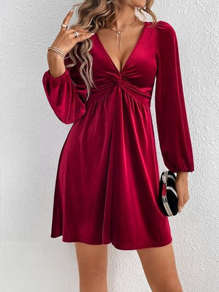 Shop Twisted V-Neck Balloon Sleeve Mini Dress Now On Klozey Store - U.S. Fashion And Be Up-To-Fashion!