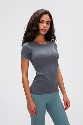 Shop Round Neck Short Sleeve Active T-Shirt Now On Klozey Store - Trendy U.S. Premium Women Apparel & Accessories And Be Up-To-Fashion!
