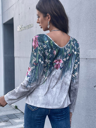 Shop Floral V-Neck Long Sleeve Tee Now On Klozey Store - Trendy U.S. Premium Women Apparel & Accessories And Be Up-To-Fashion!
