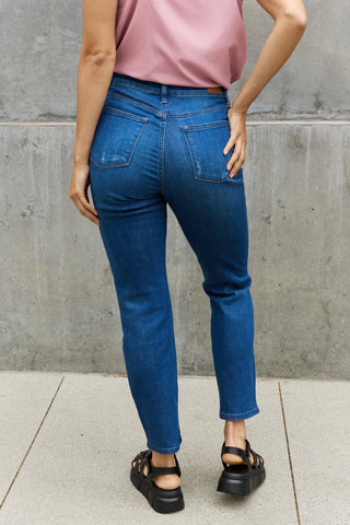Shop Judy Blue Melanie Full Size High Waisted Distressed Boyfriend Jeans Now On Klozey Store - U.S. Fashion And Be Up-To-Fashion!