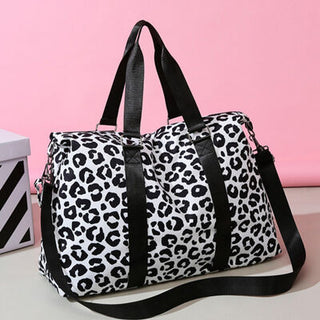 Shop Animal Print Travel Bag Now On Klozey Store - Trendy U.S. Premium Women Apparel & Accessories And Be Up-To-Fashion!