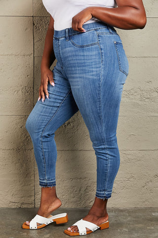 Shop Judy Blue Janavie Full Size High Waisted Pull On Skinny Jeans Now On Klozey Store - Trendy U.S. Premium Women Apparel & Accessories And Be Up-To-Fashion!
