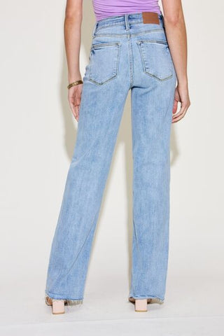 Shop Judy Blue Full Size V Front Waistband Straight Jeans Now On Klozey Store - Trendy U.S. Premium Women Apparel & Accessories And Be Up-To-Fashion!