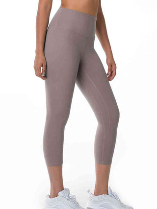 Shop Wide Waistband Active Leggings Now On Klozey Store - Trendy U.S. Premium Women Apparel & Accessories And Be Up-To-Fashion!