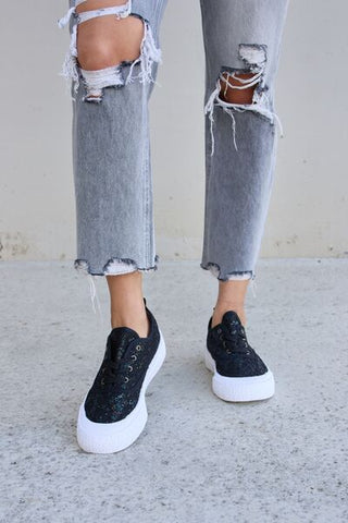 Shop Forever Link Sequin Lace-Up Platform Sneakers Now On Klozey Store - Trendy U.S. Premium Women Apparel & Accessories And Be Up-To-Fashion!