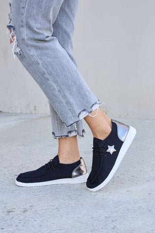 Shop Forever Link Star Lace-Up Flat Sneakers Now On Klozey Store - Trendy U.S. Premium Women Apparel & Accessories And Be Up-To-Fashion!