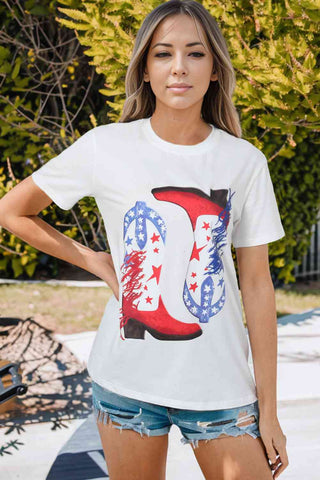 Shop Star Cowboy Boots Graphic Tee Now On Klozey Store - Trendy U.S. Premium Women Apparel & Accessories And Be Up-To-Fashion!