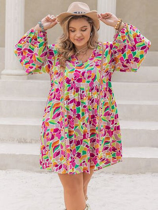 Shop Plus Size Printed V-Neck Balloon Sleeve Mini Dress Now On Klozey Store - Trendy U.S. Premium Women Apparel & Accessories And Be Up-To-Fashion!