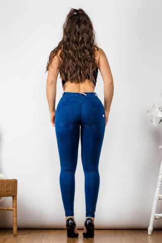 Shop Buttoned Skinny Jeans Now On Klozey Store - U.S. Fashion And Be Up-To-Fashion!
