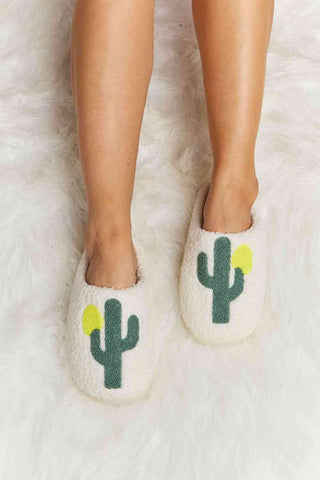 Shop Melody Cactus Plush Slide Slippers Now On Klozey Store - Trendy U.S. Premium Women Apparel & Accessories And Be Up-To-Fashion!