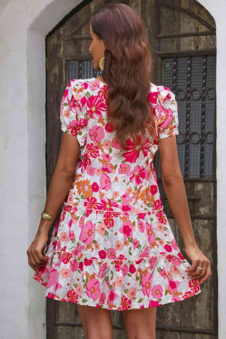 Shop Floral V-Neck Short Sleeve Dress Now On Klozey Store - Trendy U.S. Premium Women Apparel & Accessories And Be Up-To-Fashion!