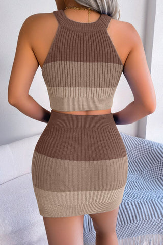 Shop Color Block Sleeveless Crop Knit Top and Skirt Set Now On Klozey Store - U.S. Fashion And Be Up-To-Fashion!