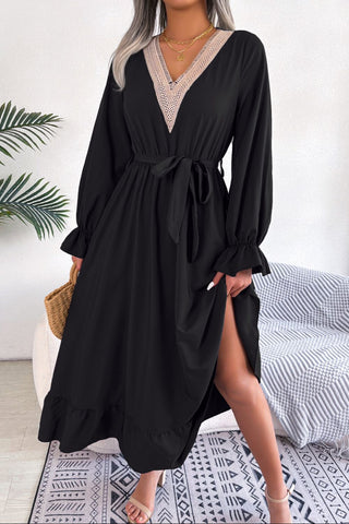 Shop Contrast Belted Flounce Sleeve Dress Now On Klozey Store - Trendy U.S. Premium Women Apparel & Accessories And Be Up-To-Fashion!