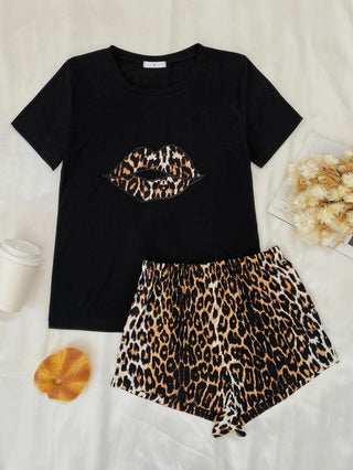 Shop Leopard Lip Graphic Top and Shorts Lounge Set Now On Klozey Store - U.S. Fashion And Be Up-To-Fashion!