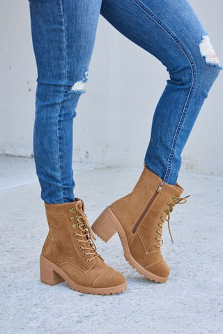 Shop Forever Link Lace-Up Zipper Detail Block Heel Boots Now On Klozey Store - Trendy U.S. Premium Women Apparel & Accessories And Be Up-To-Fashion!