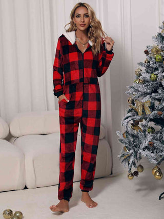 Shop Plaid Zip Front Long Sleeve Hooded Lounge Jumpsuit Now On Klozey Store - Trendy U.S. Premium Women Apparel & Accessories And Be Up-To-Fashion!