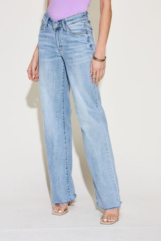 Shop Judy Blue Full Size V Front Waistband Straight Jeans Now On Klozey Store - Trendy U.S. Premium Women Apparel & Accessories And Be Up-To-Fashion!