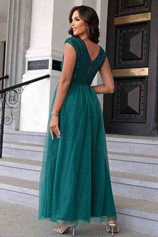 Shop Sequin V-Neck Mesh Maxi Dress Now On Klozey Store - Trendy U.S. Premium Women Apparel & Accessories And Be Up-To-Fashion!