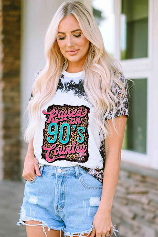 Shop RAISED ON 90'S COUNTRY Graphic Leopard Tee Now On Klozey Store - Trendy U.S. Premium Women Apparel & Accessories And Be Up-To-Fashion!